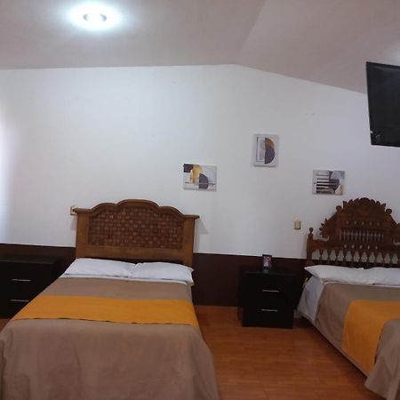 Hotel Alameda Maravatio Ngoại thất bức ảnh