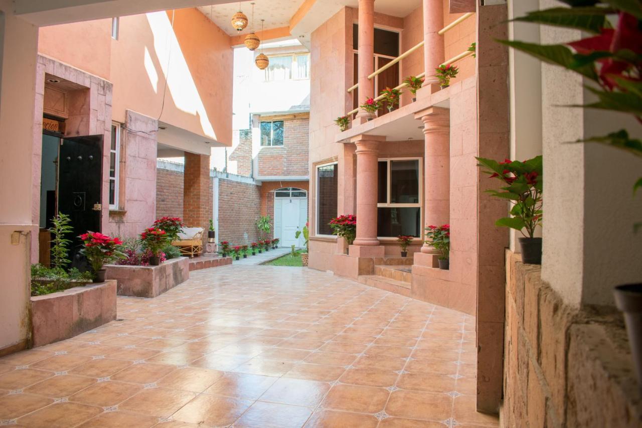Hotel Alameda Maravatio Ngoại thất bức ảnh